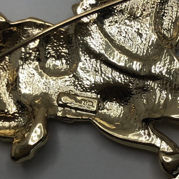 AJC Vintage Adorable Retro Rhinestone Carousel Horse Pin - Picture 4 of 4